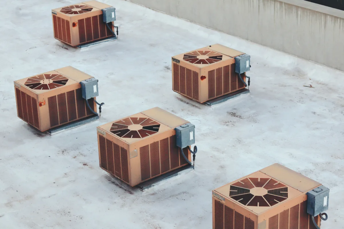 Commercial rooftop HVAC unit