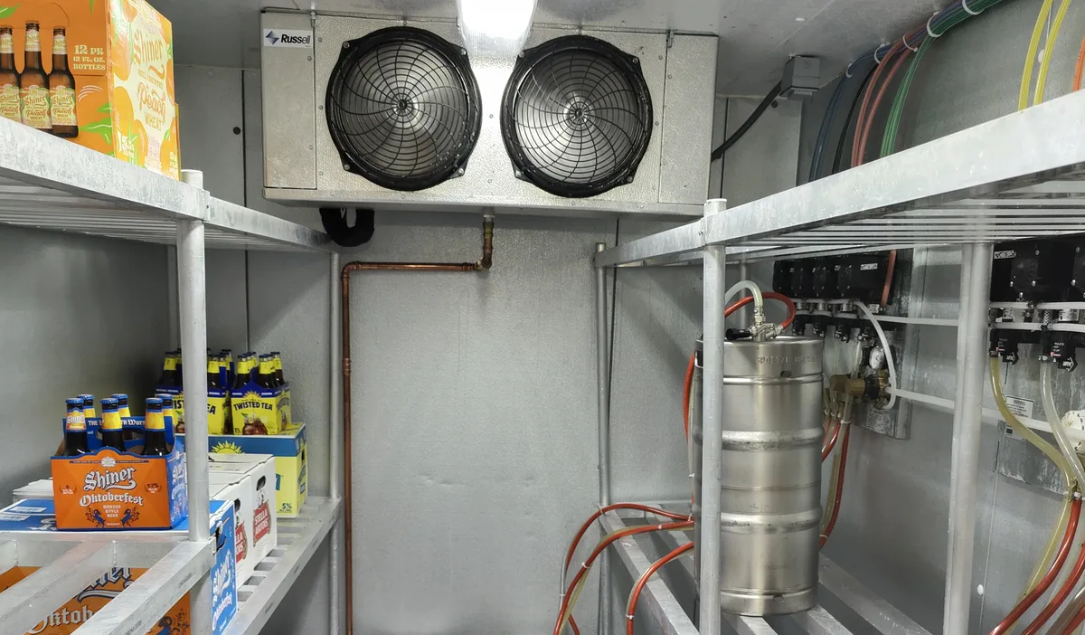 Commercial walk-in cooler door